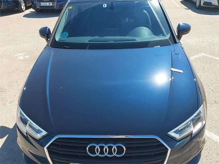 Photo 13 VIN: WAUZZZ8V1JA056751 - AUDI A3 