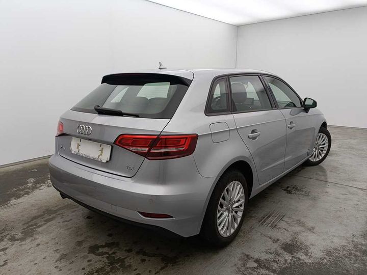 Photo 2 VIN: WAUZZZ8V1JA060704 - AUDI A3 SPORTBACK FL&#3916 