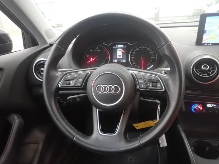 Photo 9 VIN: WAUZZZ8V1JA061691 - AUDI A3 SPORTBACK 