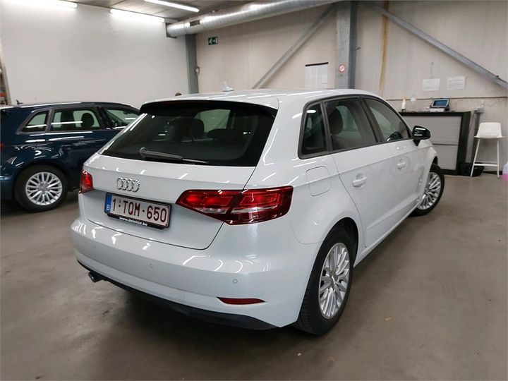 Photo 2 VIN: WAUZZZ8V1JA074084 - AUDI A3 SPORTBACK 