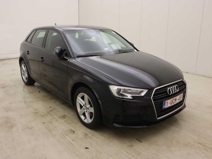 Photo 8 VIN: WAUZZZ8V1JA107388 - AUDI A3 