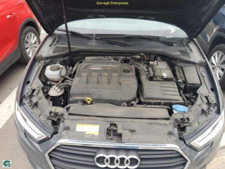 Photo 36 VIN: WAUZZZ8V1JA131500 - AUDI A3 