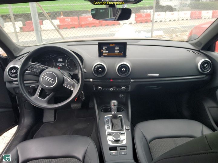 Photo 6 VIN: WAUZZZ8V1JA131500 - AUDI A3 