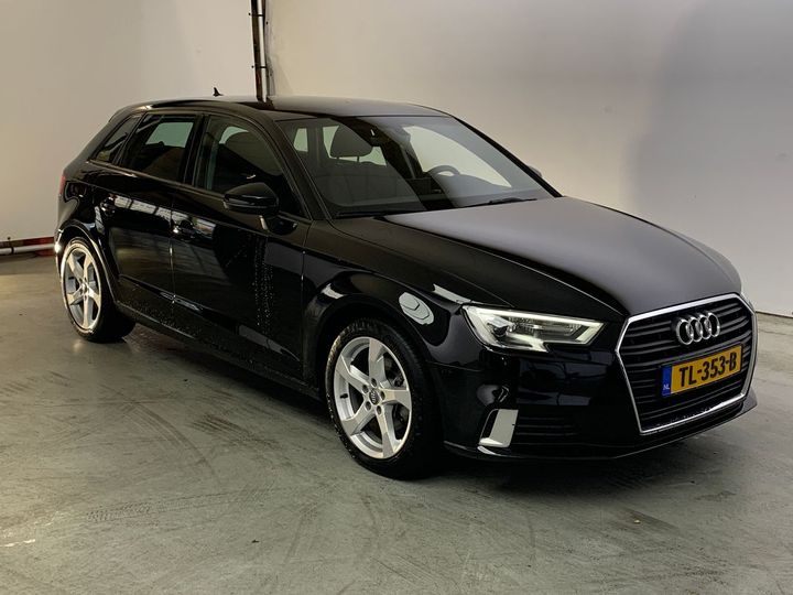 Photo 4 VIN: WAUZZZ8V1JA135160 - AUDI A3 SPORTBACK 