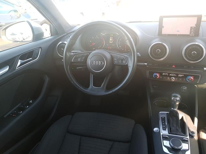 Photo 3 VIN: WAUZZZ8V1K1012606 - AUDI A3 