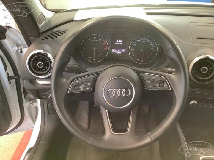 Photo 9 VIN: WAUZZZ8V1K1027249 - AUDI A3 CABRIOLET 