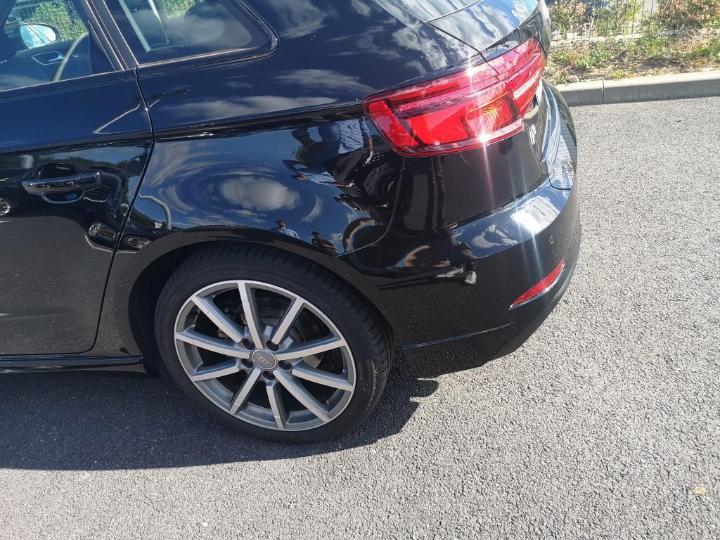 Photo 21 VIN: WAUZZZ8V1KA073275 - AUDI A3 