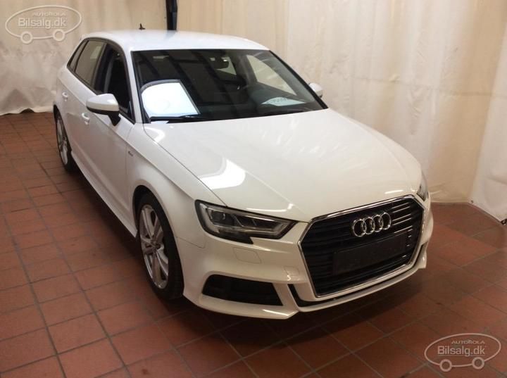 Photo 3 VIN: WAUZZZ8V1KA079528 - AUDI A3 SPORTBACK 