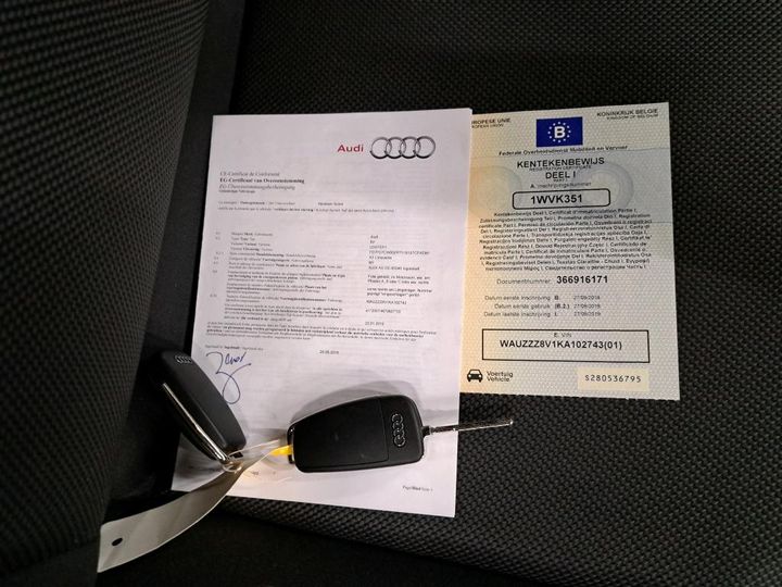 Photo 3 VIN: WAUZZZ8V1KA102743 - AUDI A3 BERLINE 