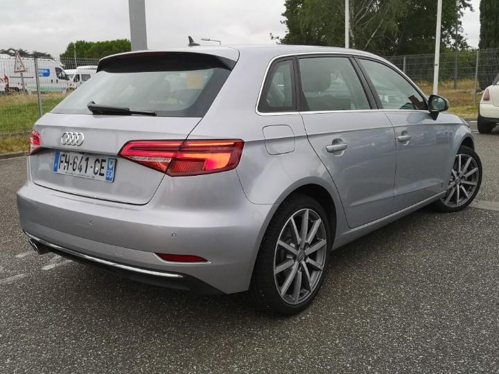 Photo 9 VIN: WAUZZZ8V1KA105237 - AUDI A3 