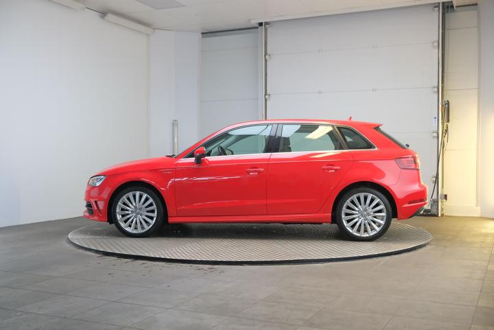 Photo 2 VIN: WAUZZZ8V2FA069189 - AUDI A3 SPORTBACK 