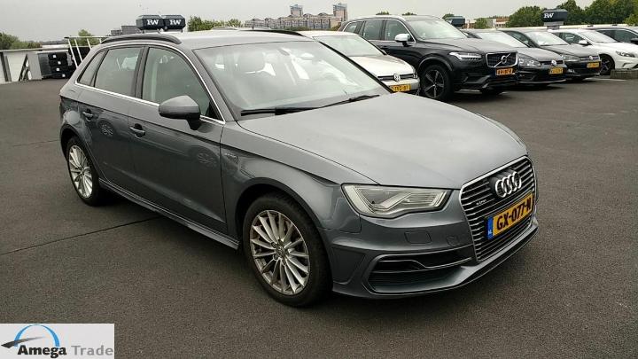 Photo 3 VIN: WAUZZZ8V2FA149320 - AUDI A3 E-TRON 