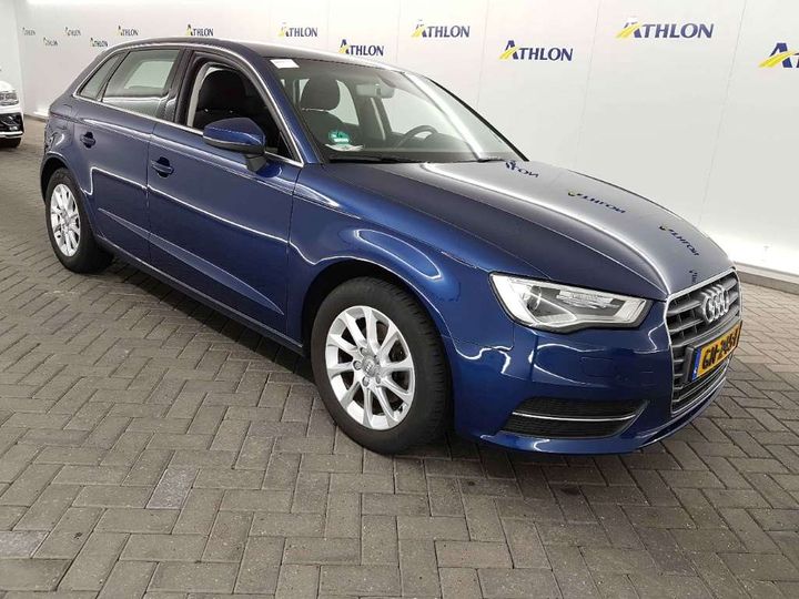 Photo 2 VIN: WAUZZZ8V2GA011004 - AUDI A3 SPORTBACK 