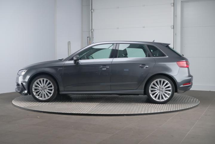 Photo 2 VIN: WAUZZZ8V2GA016011 - AUDI A3 SPORTBACK 