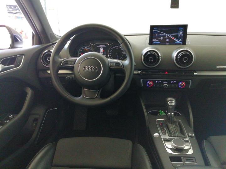 Photo 15 VIN: WAUZZZ8V2GA031687 - AUDI A3 