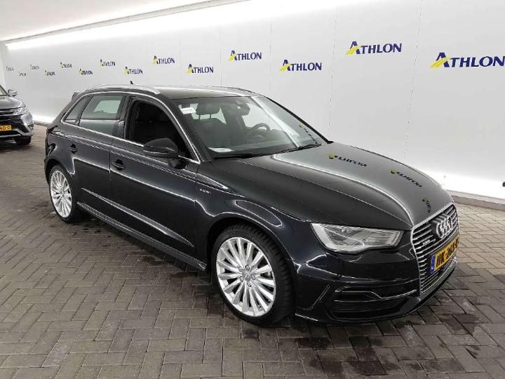 Photo 2 VIN: WAUZZZ8V2GA053947 - AUDI A3 SPORTBACK 