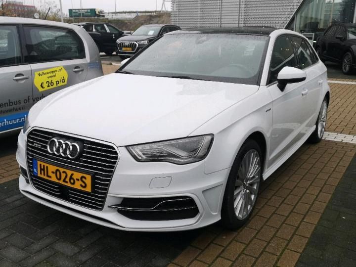 Photo 1 VIN: WAUZZZ8V2GA080193 - AUDI A3 SPORTBACK 