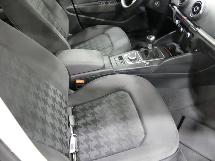 Photo 14 VIN: WAUZZZ8V2GA093123 - AUDI A3 SPORTBACK 