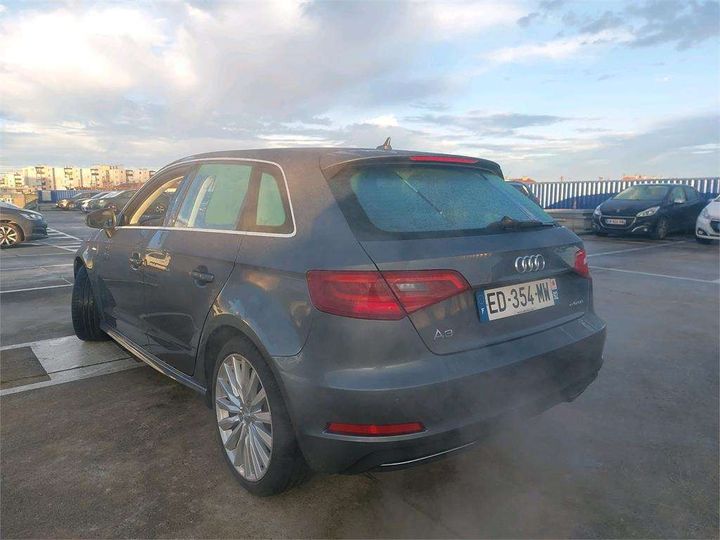 Photo 2 VIN: WAUZZZ8V2GA173182 - AUDI A3 SPORTBACK 