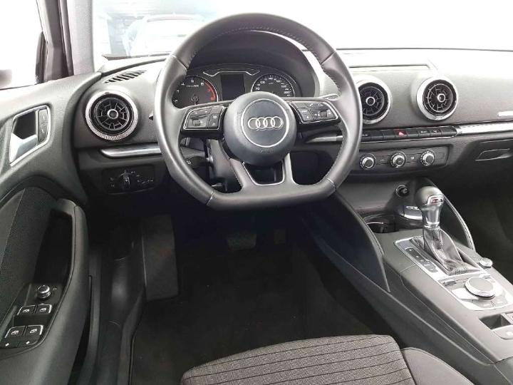 Photo 7 VIN: WAUZZZ8V2H1040682 - AUDI A3 LIMOUSINE 