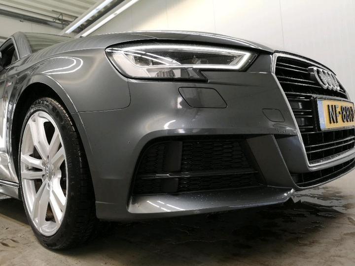 Photo 33 VIN: WAUZZZ8V2H1048278 - AUDI A3 