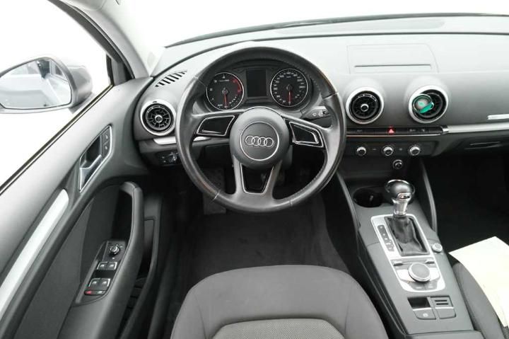 Photo 9 VIN: WAUZZZ8V2H1065887 - AUDI A3 BERLINE FL&#3916 