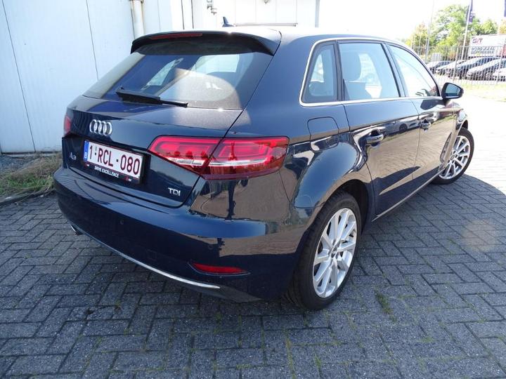 Photo 2 VIN: WAUZZZ8V2HA050239 - AUDI A3 