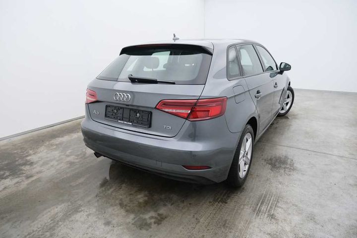 Photo 2 VIN: WAUZZZ8V2HA075500 - AUDI A3 SPORTBACK FL&#3916 