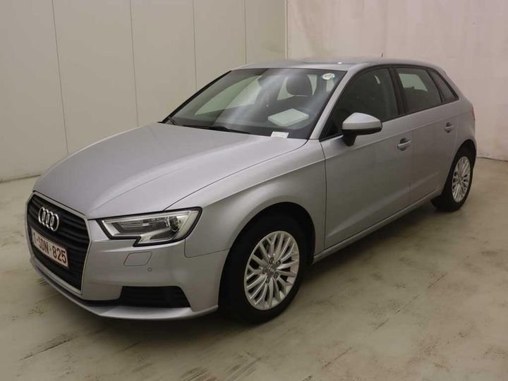 Photo 1 VIN: WAUZZZ8V2HA110567 - AUDI A3 