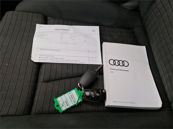 Photo 4 VIN: WAUZZZ8V2J1044236 - AUDI A3 