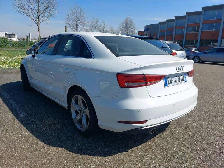 Photo 2 VIN: WAUZZZ8V2J1059545 - AUDI A3 BERLINE 