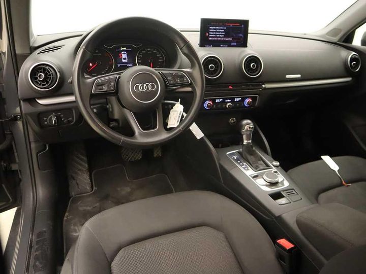 Photo 15 VIN: WAUZZZ8V2J1091573 - AUDI A3 