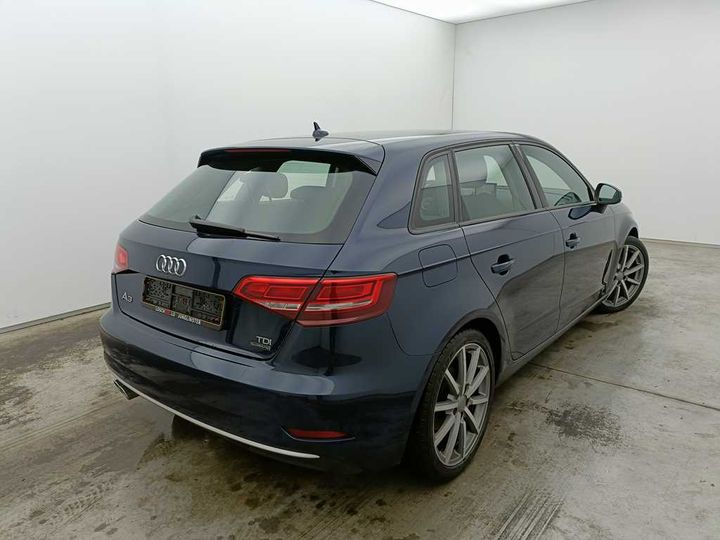 Photo 2 VIN: WAUZZZ8V2JA007770 - AUDI A3 SB FL&#3916 