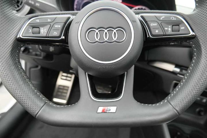 Photo 20 VIN: WAUZZZ8V2JA020874 - AUDI A3 SB FL16 