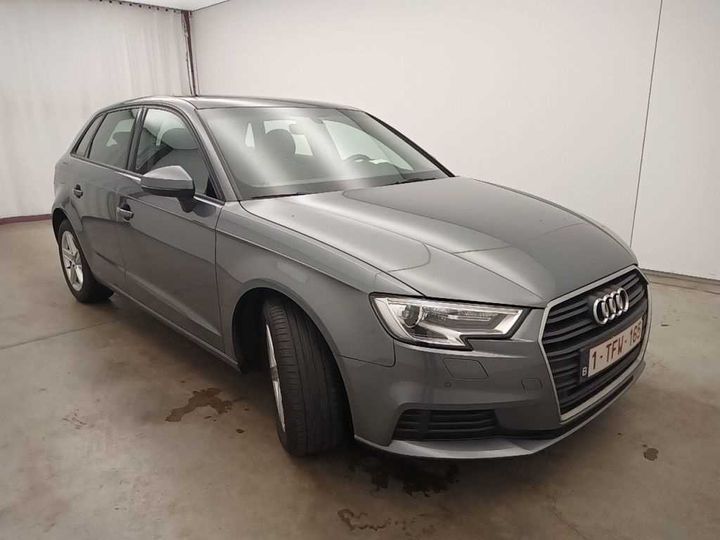 Photo 8 VIN: WAUZZZ8V2JA053809 - AUDI A3 SPORTBACK FL&#3916 