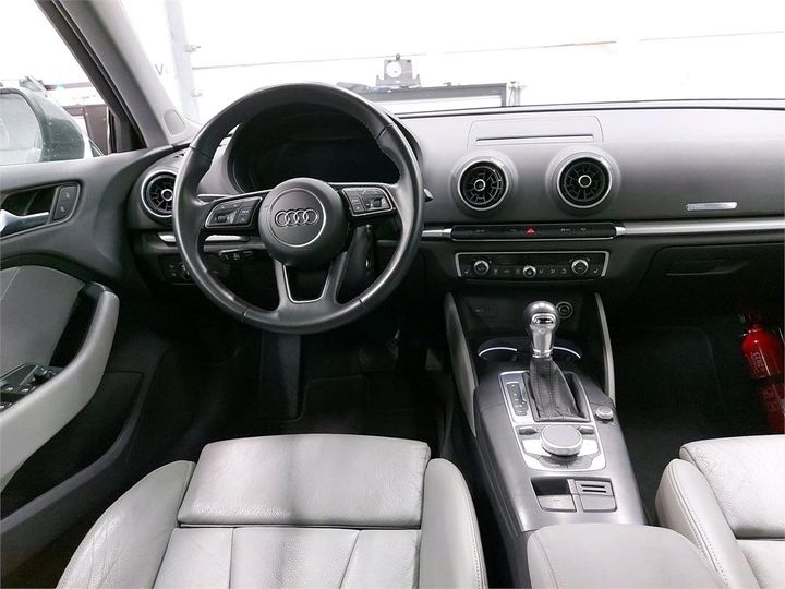 Photo 8 VIN: WAUZZZ8V2JA059190 - AUDI A3 SPORTBACK 