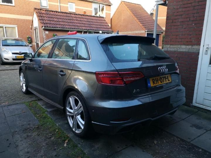 Photo 4 VIN: WAUZZZ8V2JA061652 - AUDI A3 SPORTBACK 