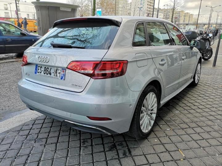 Photo 7 VIN: WAUZZZ8V2JA065183 - AUDI A3 SPORTBACK 