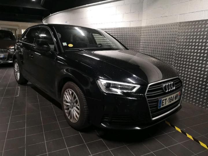 Photo 2 VIN: WAUZZZ8V2JA084204 - AUDI A3 SPORTBACK 