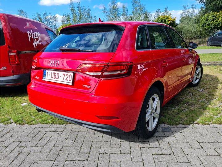 Photo 2 VIN: WAUZZZ8V2JA100563 - AUDI A3 