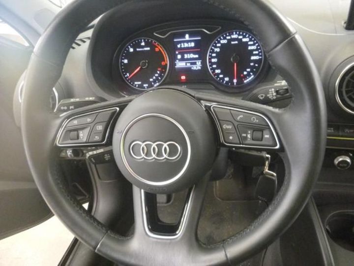 Photo 8 VIN: WAUZZZ8V2JA115144 - AUDI A3 SPORTBACK 