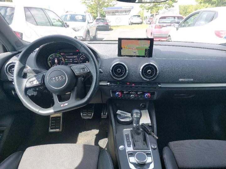 Photo 4 VIN: WAUZZZ8V2JA148046 - AUDI A3 SPORTBACK 