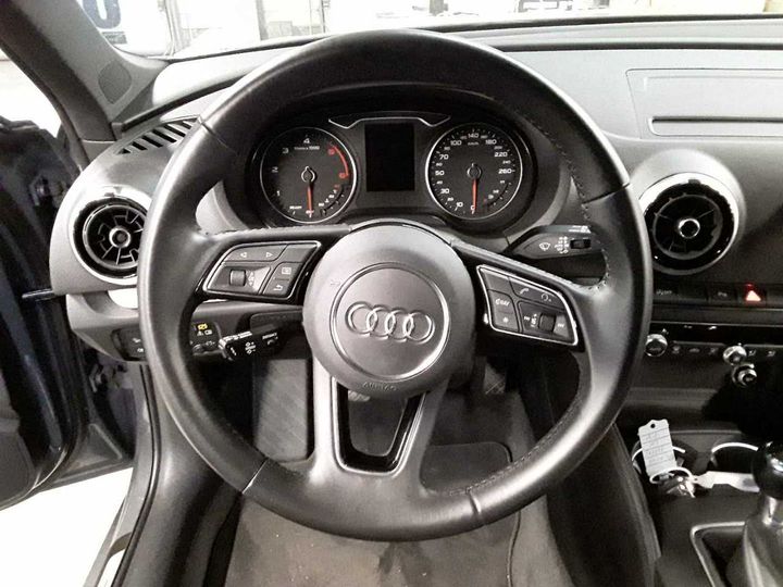 Photo 23 VIN: WAUZZZ8V2JA148886 - AUDI A3 2.0 TDI SPORTBACK 