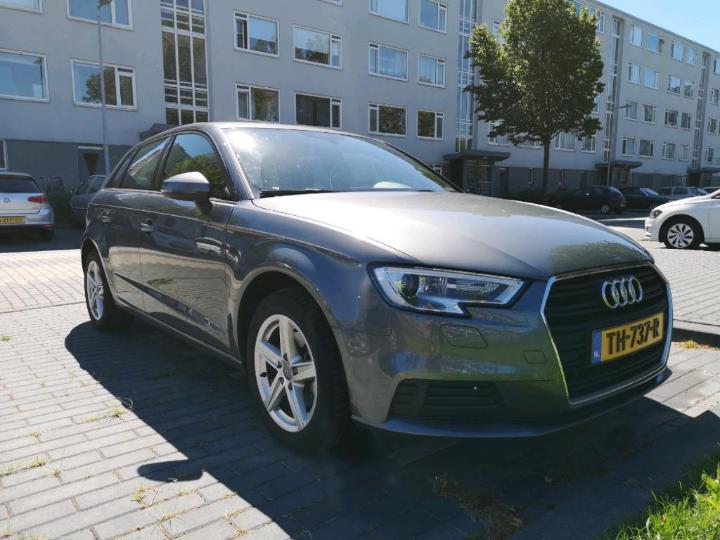 Photo 2 VIN: WAUZZZ8V2JA150556 - AUDI A3 SPORTBACK 