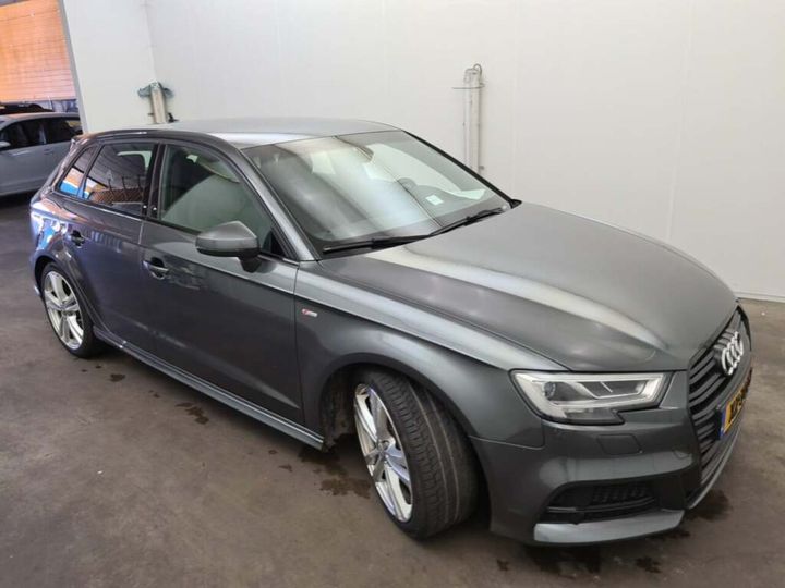 Photo 33 VIN: WAUZZZ8V2KA079442 - AUDI A3 