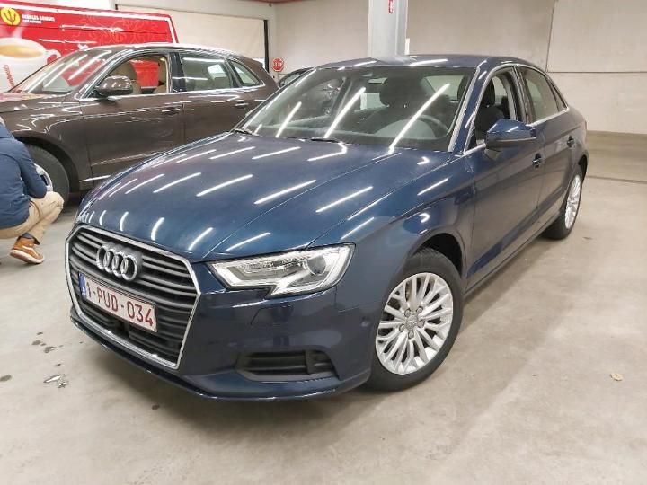 Photo 1 VIN: WAUZZZ8V3H1019274 - AUDI A3 BERLINE 