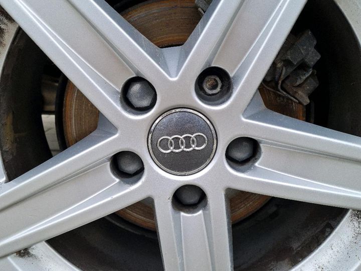 Photo 24 VIN: WAUZZZ8V3H1028668 - AUDI A3 BERLINE 