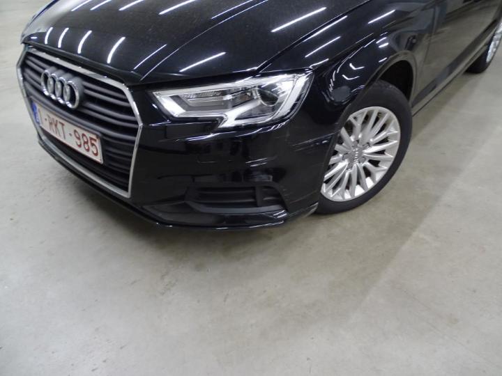 Photo 21 VIN: WAUZZZ8V3H1048094 - AUDI A3 BERLINE 