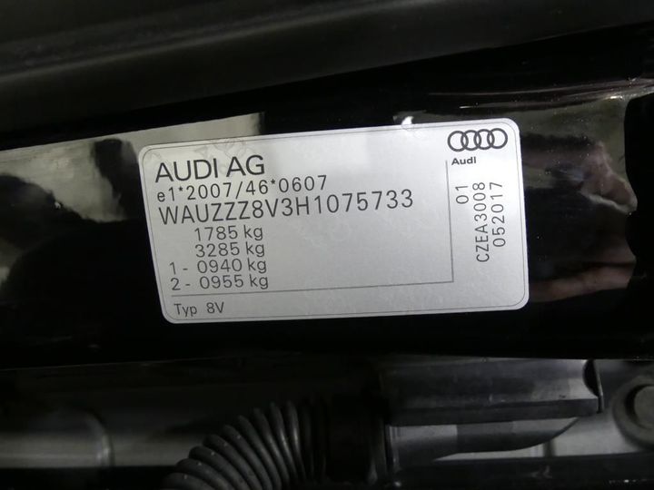 Photo 3 VIN: WAUZZZ8V3H1075733 - AUDI A3 SEDAN 