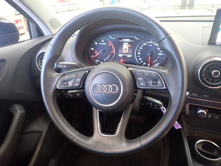 Photo 11 VIN: WAUZZZ8V3J1037974 - AUDI A3 BERLINE 